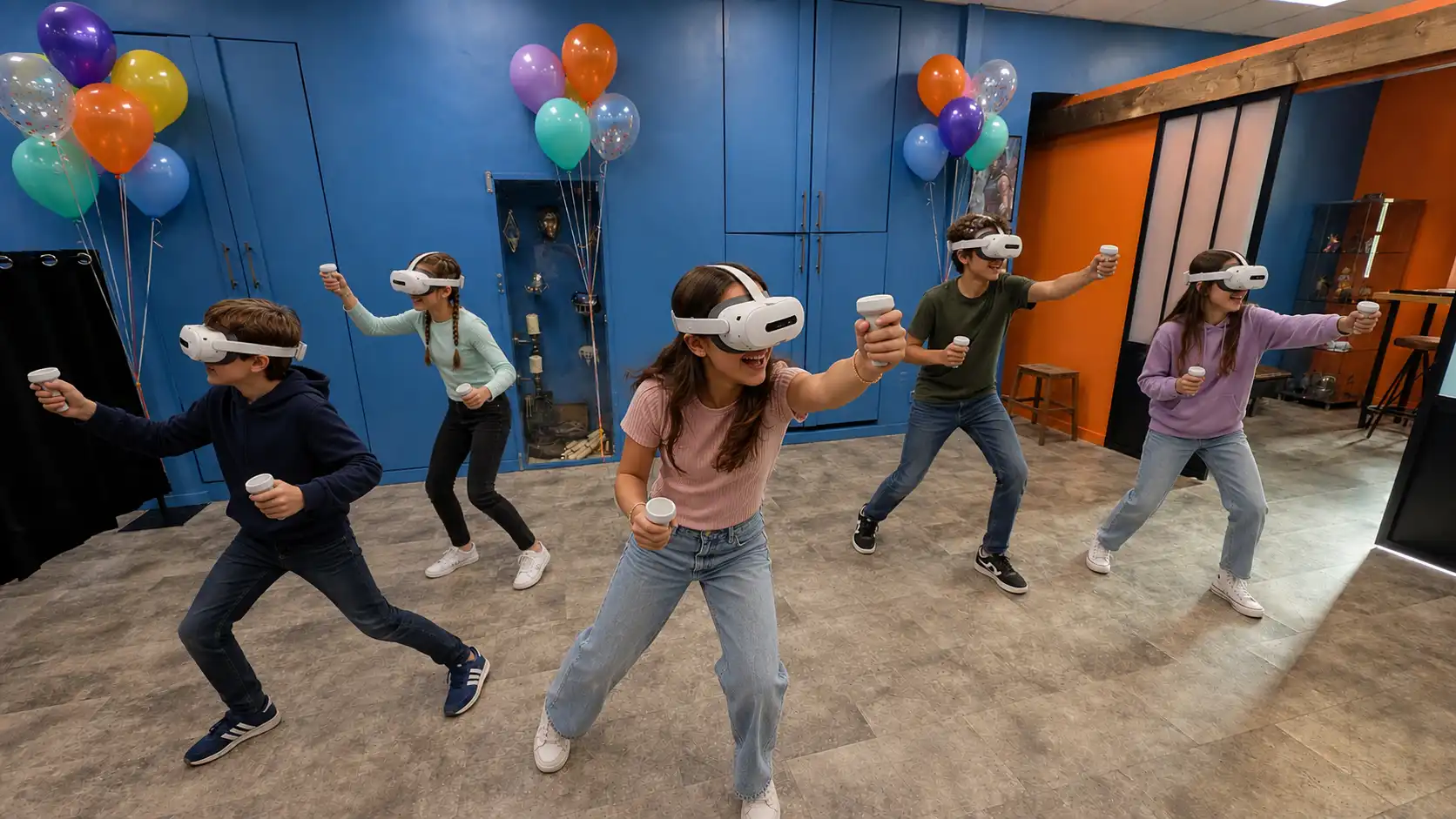 Groupe célébrant un anniversaire en réalité virtuelle chez UnfinityRoom à Nice